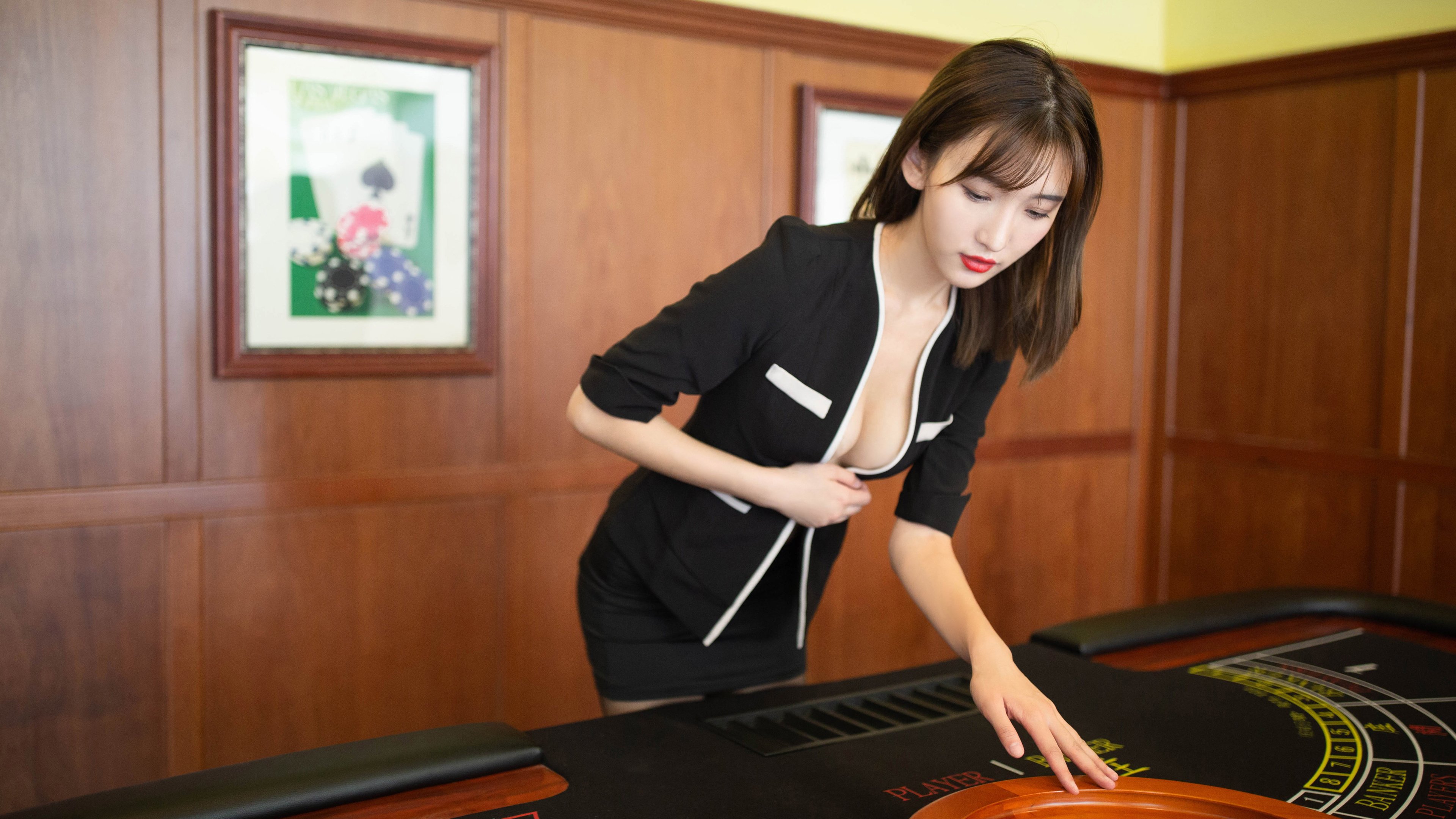 爱游戏中国官方登录入口网站-校园足球通过阶段技能评比构建成长路径可视化,校园足球立足于通过训练培养学生