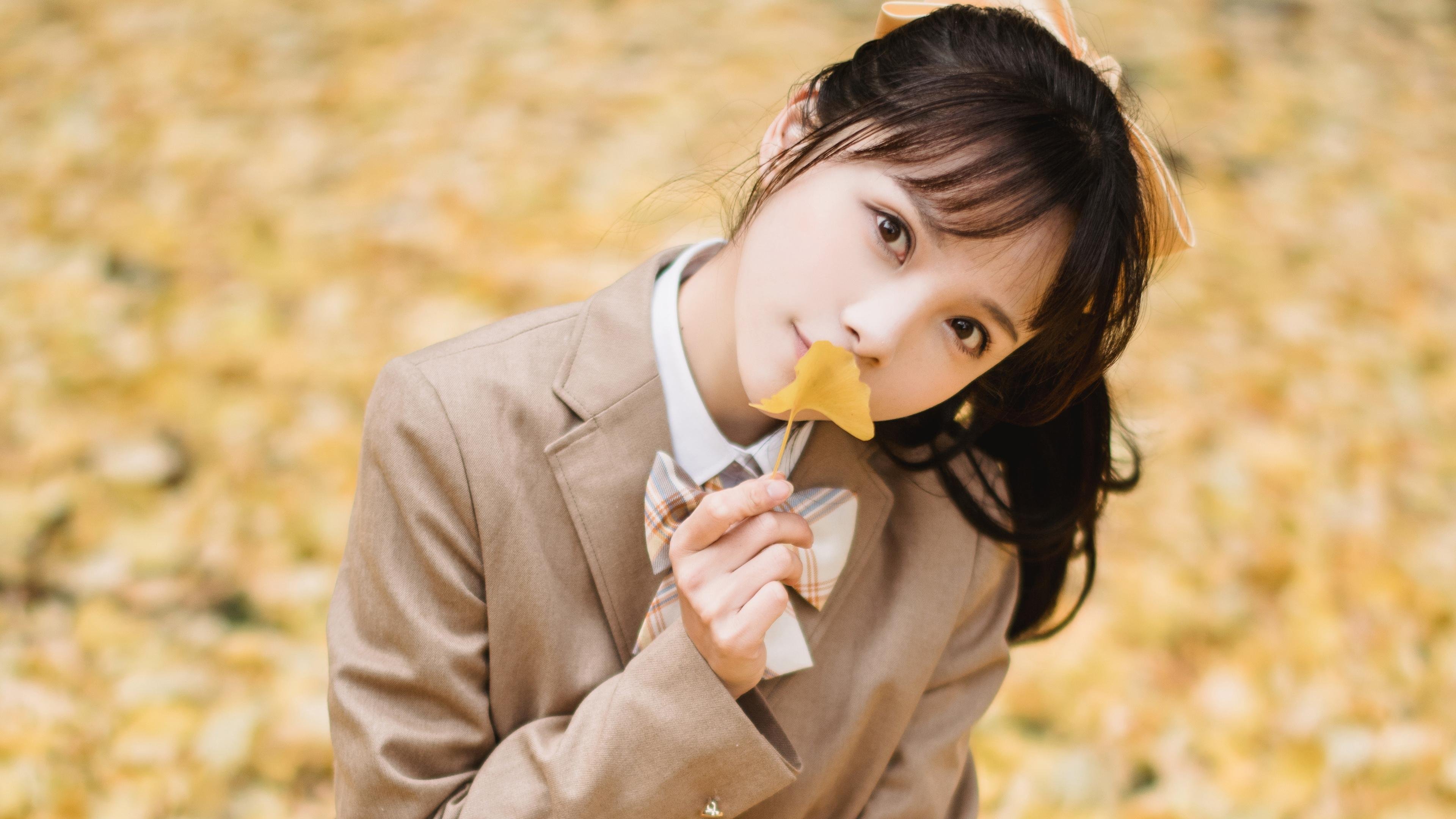 荷兰队在欧洲预赛中继续保持领先