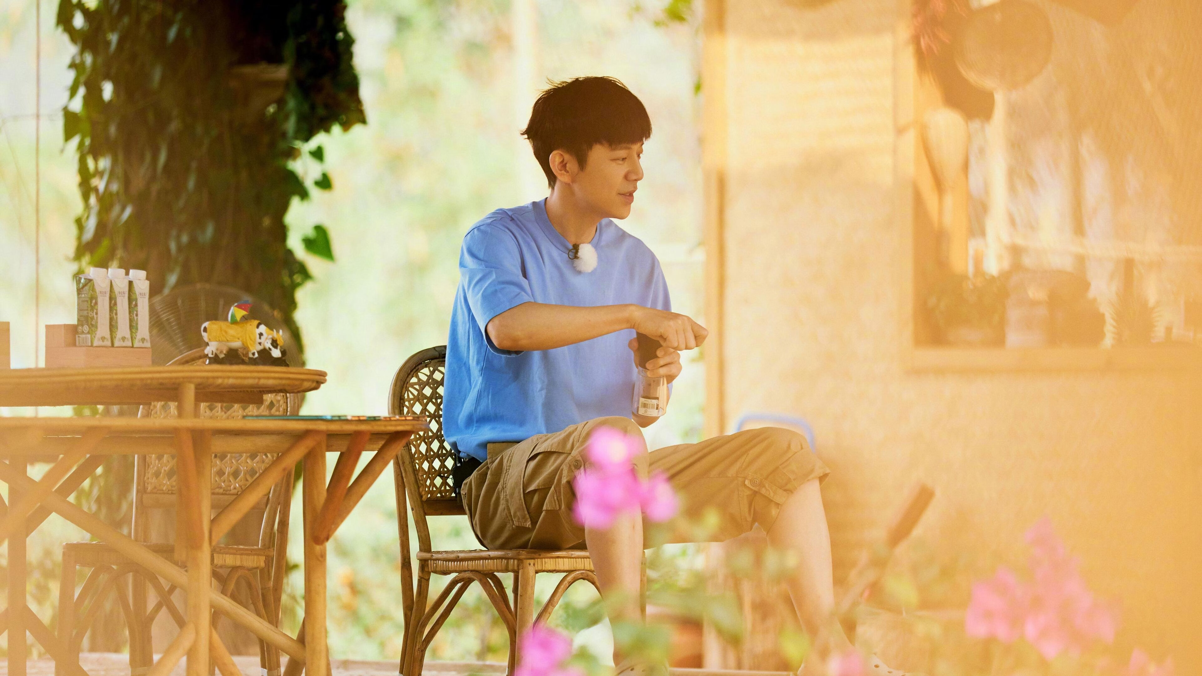 莱昂·马尔尚泳池内外双重突破，莱昂和玛蒂尔达是爱情吗