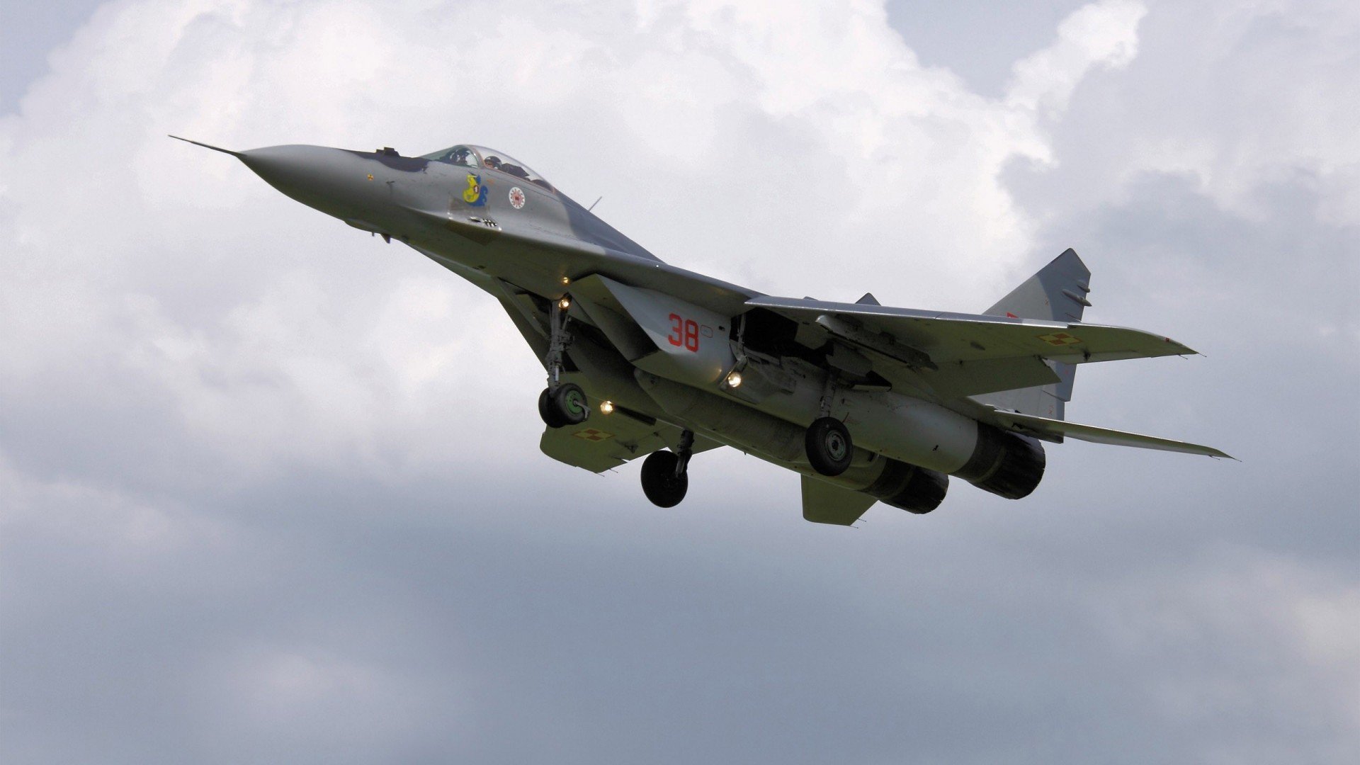 AYX GAMING-跳水技术全面突尼斯稳步向前,跳水全程